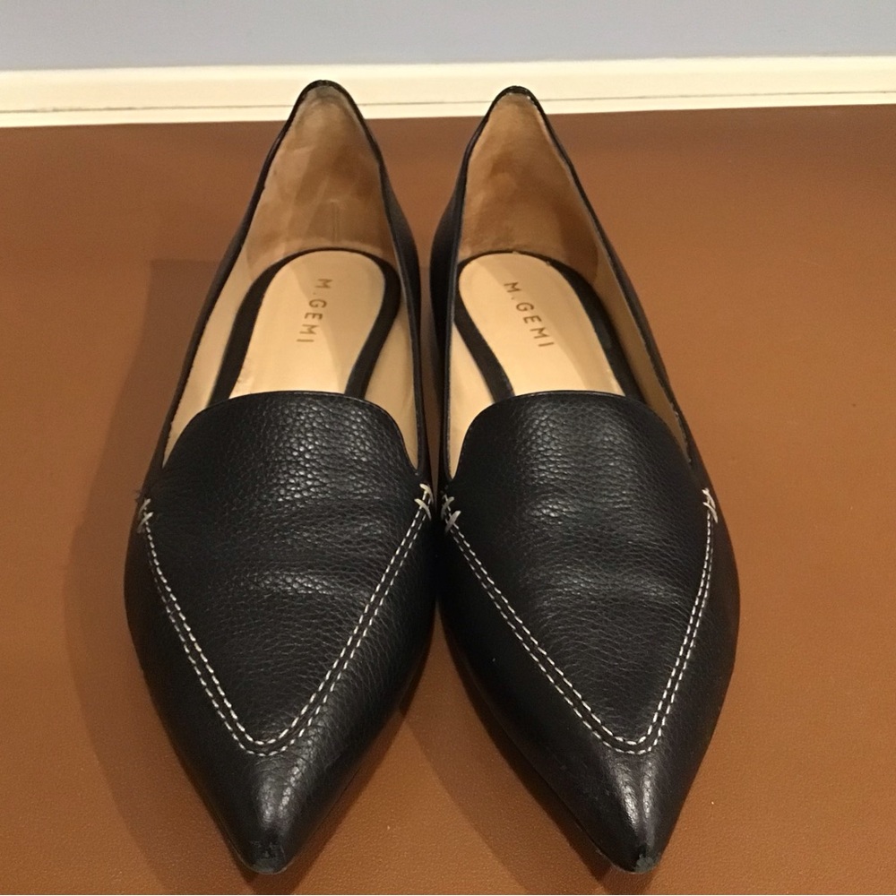 M. Gemi Black Pointed Toe Loafers SZ 40